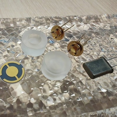 석영 결정 발진기 공진기 알에프 필터 1.8V - 3.3V
