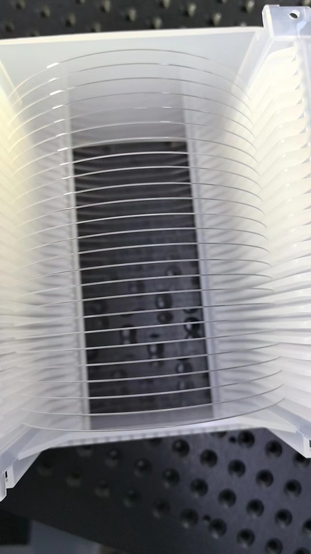 고 정밀 반도체 제조용 2′′ 3′′ 4′′ 6′′ 8′′ 융합 실리카 웨이퍼