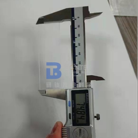 광학 적용 리튬 니오베이트 웨이퍼 Er 콜라 0.25mol%명 또는 5mol% 마고 콜라
